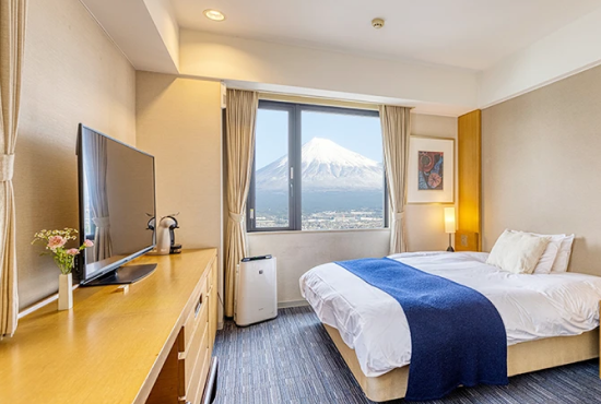 遠方にお住まいで式場をご検討中の皆さまへ